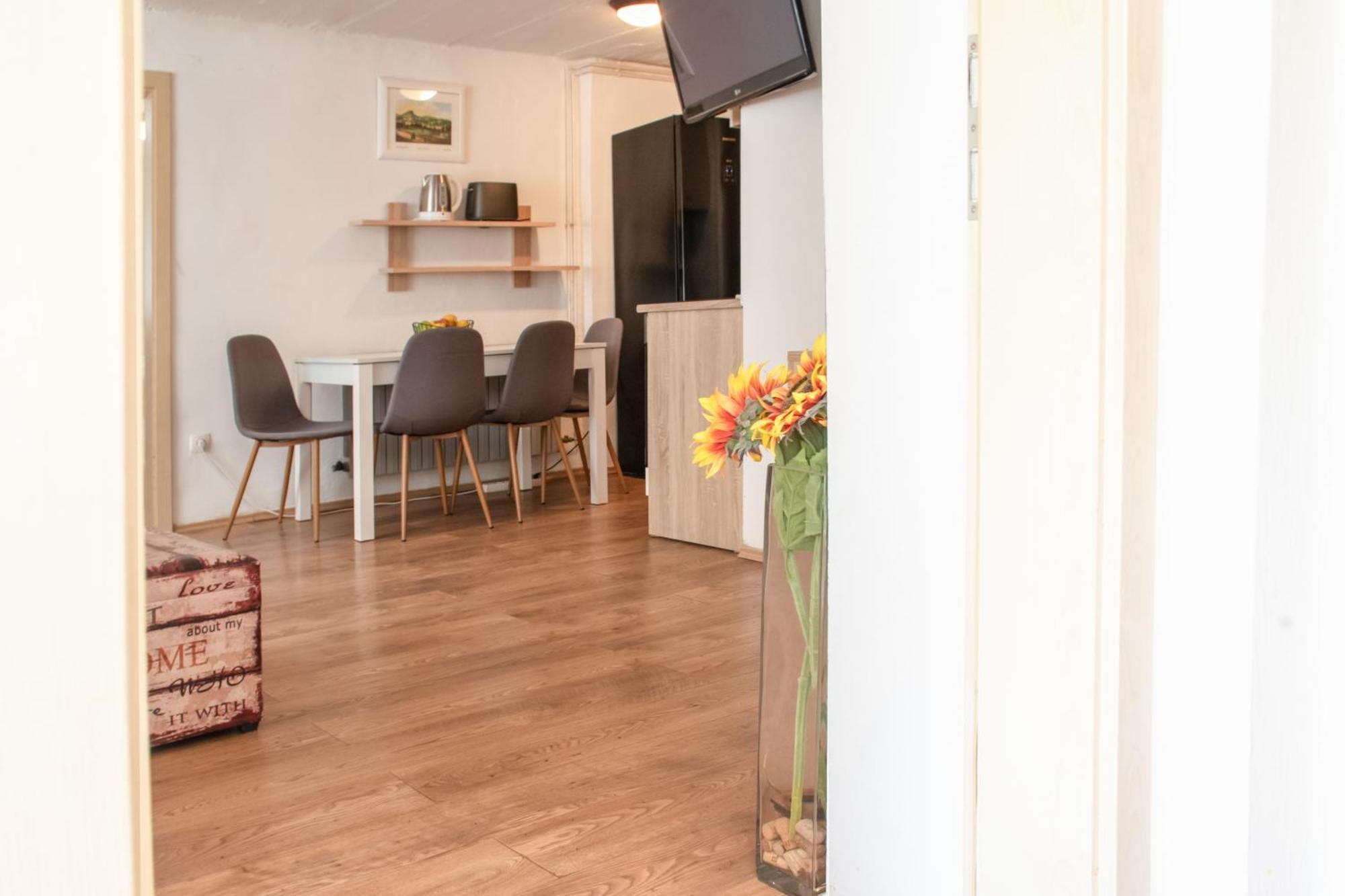 Appartement Twin-magnolias With Garden, Parking & Ev Station